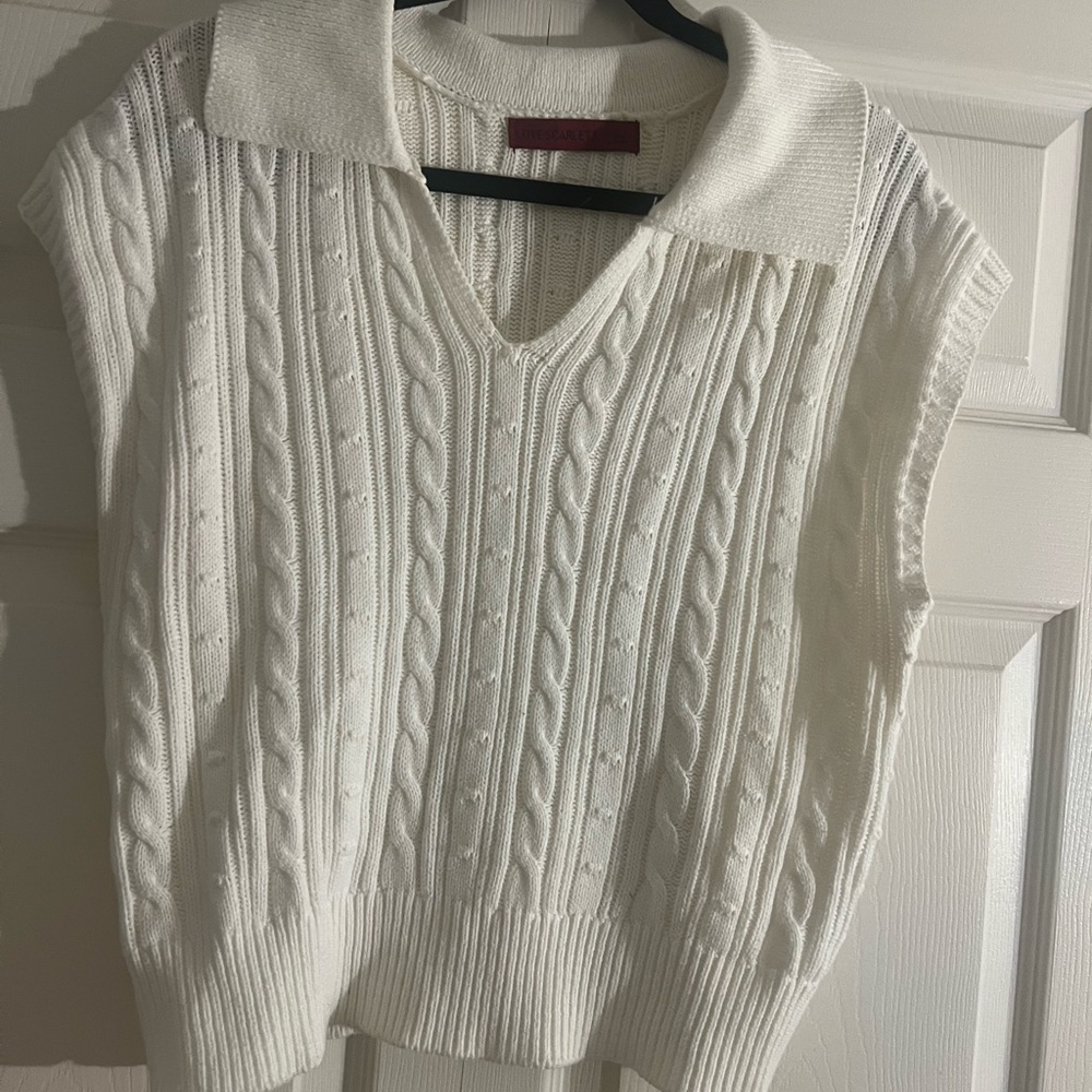 Women's White Cable Knit Sweater Vest
